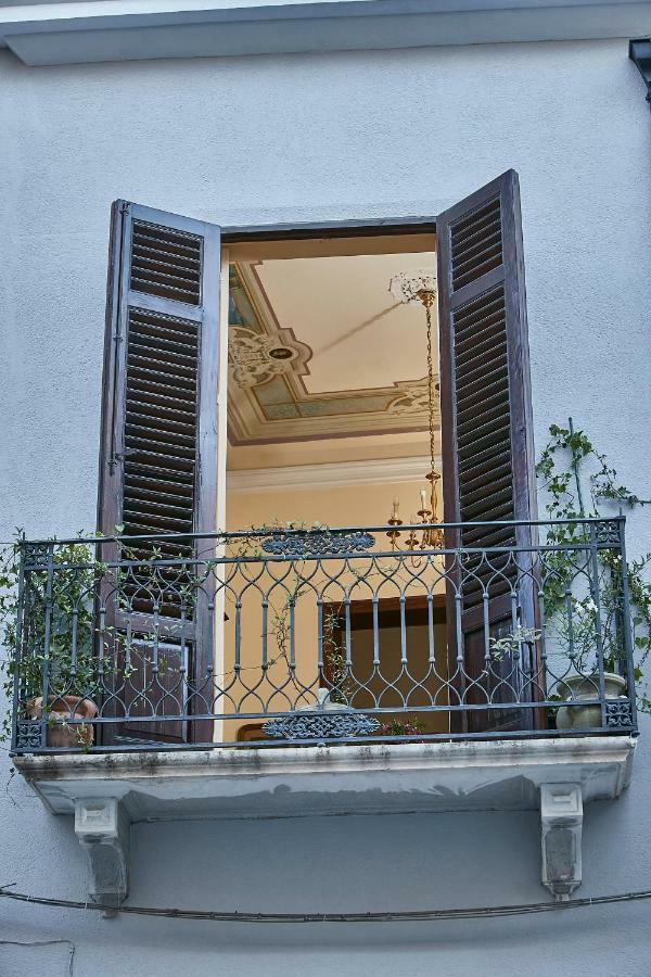 Dimora La Commare Bed and Breakfast Marsala Exterior foto